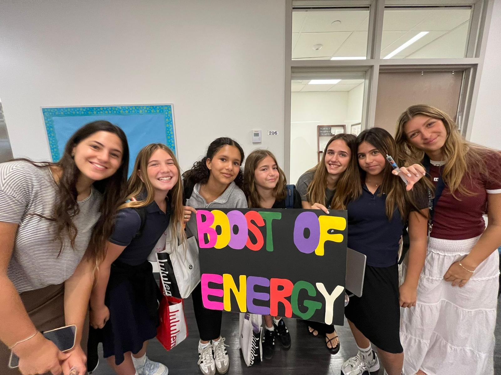 B’not Sherut Bring a Boost of Energy for Rosh Chodesh Cheshvan!