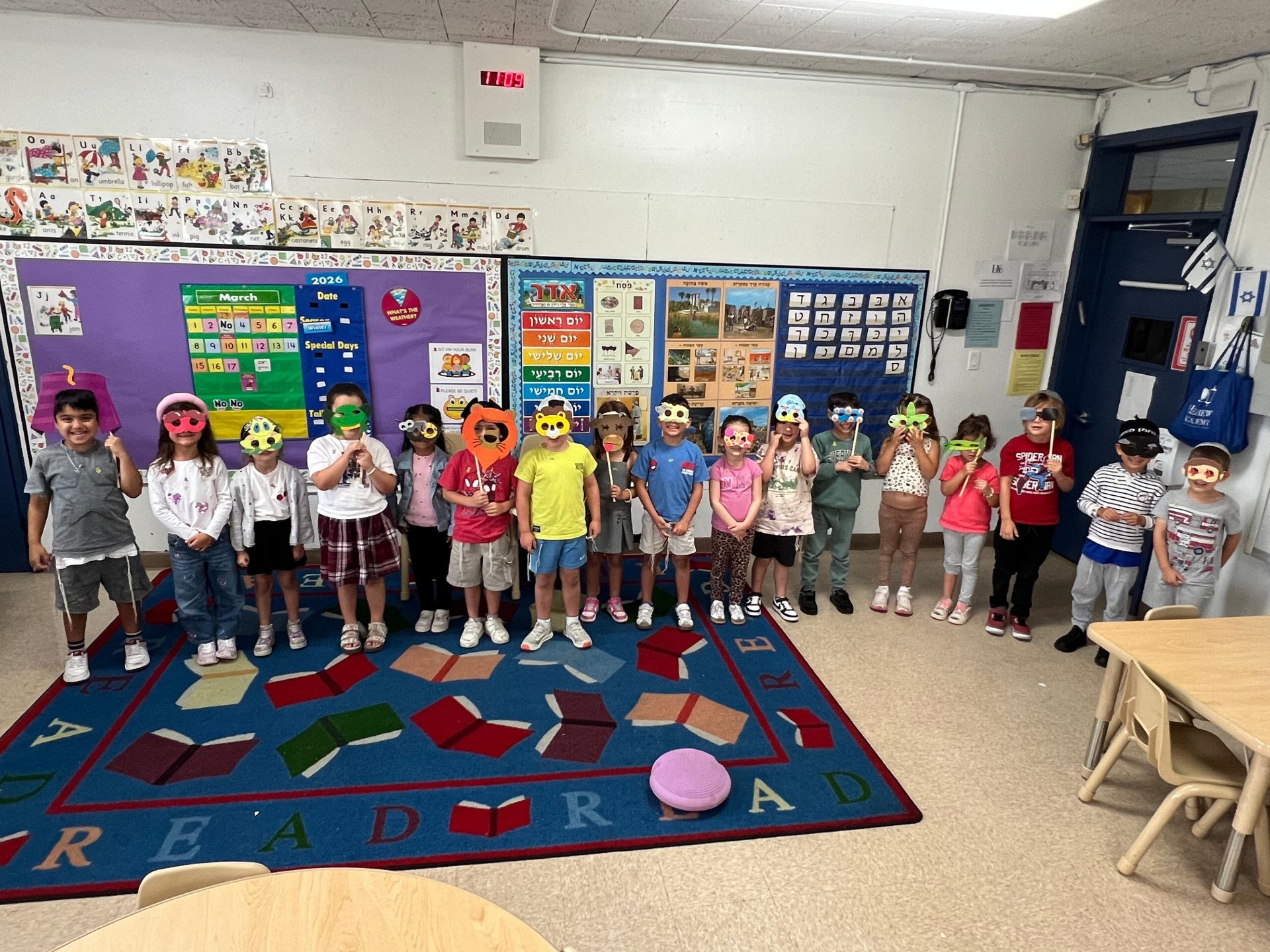 Bringing the 10 Makot to Life in Pre-K!